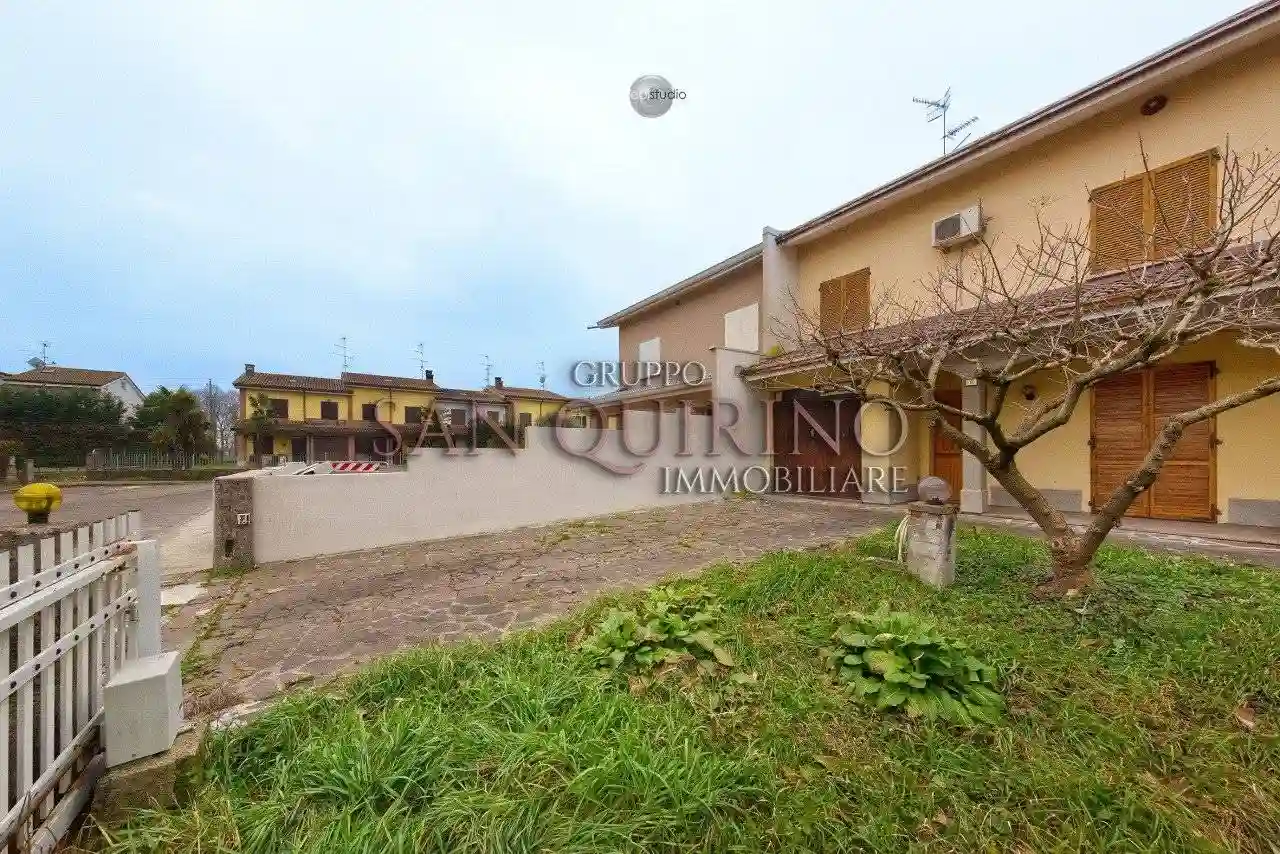 Villetta a schiera - foto 2