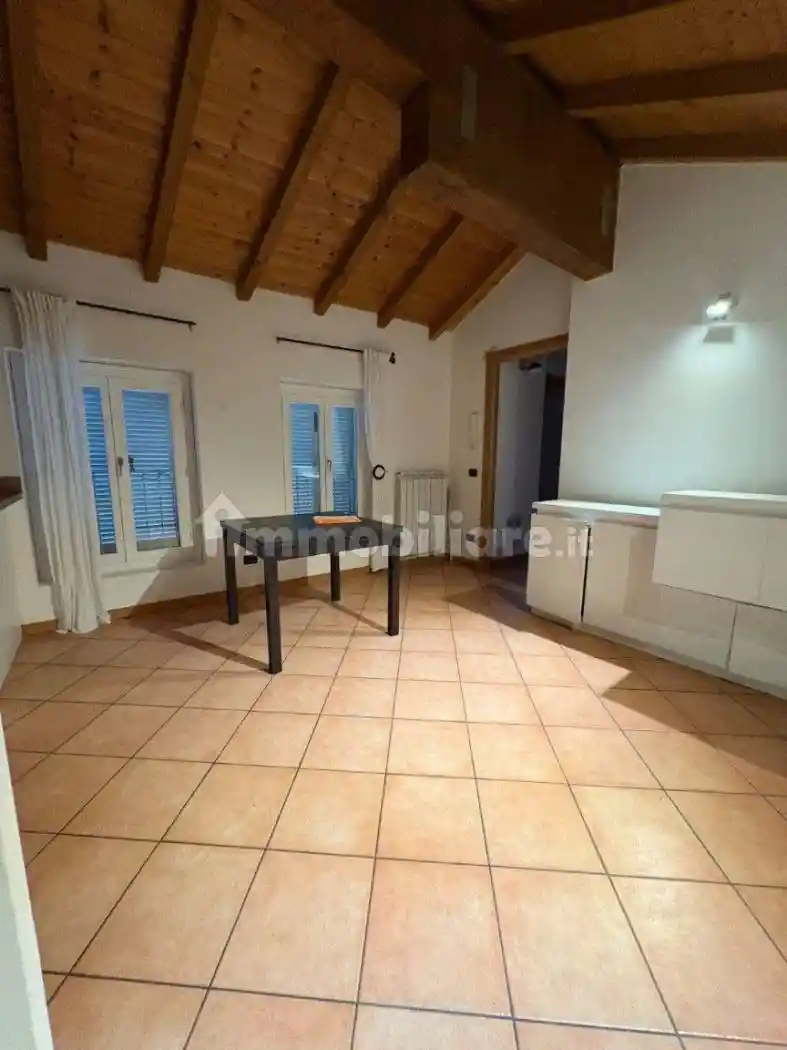 Appartamento in vendita a Olginate