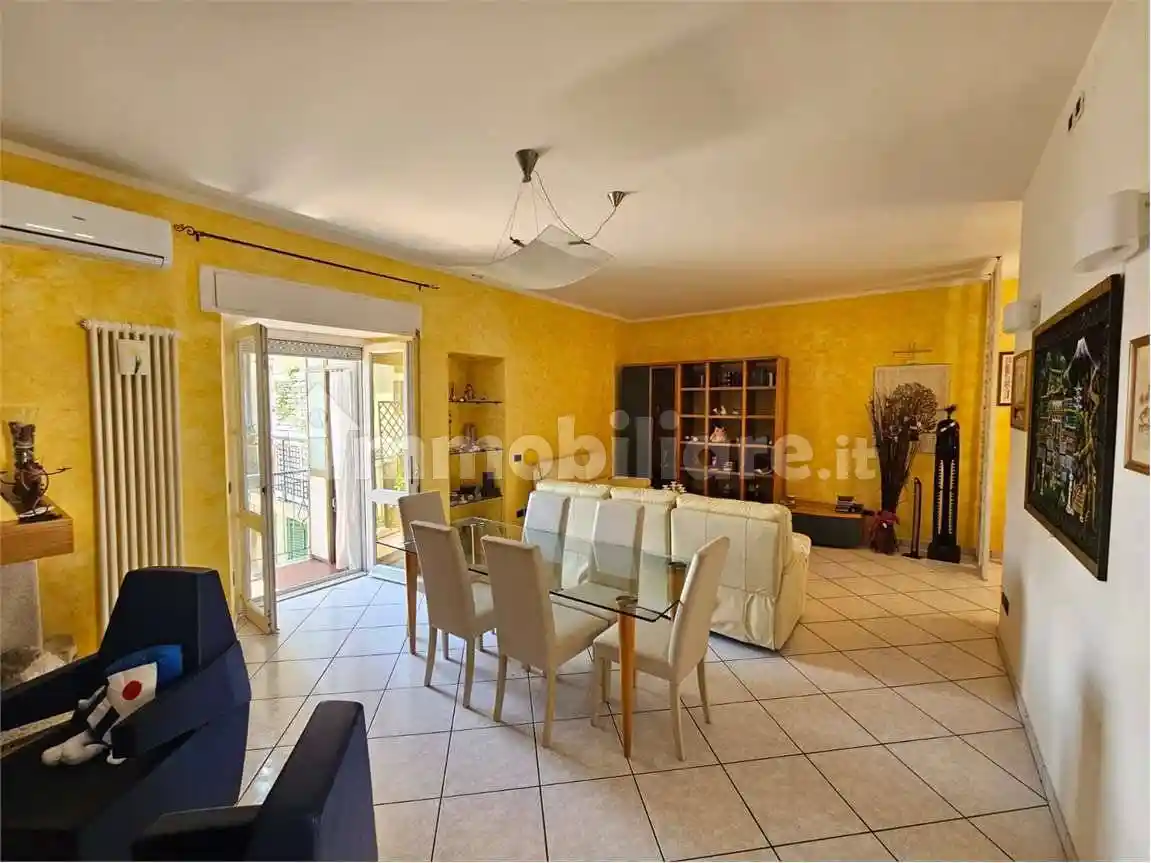 Appartamento in affitto a Jesi