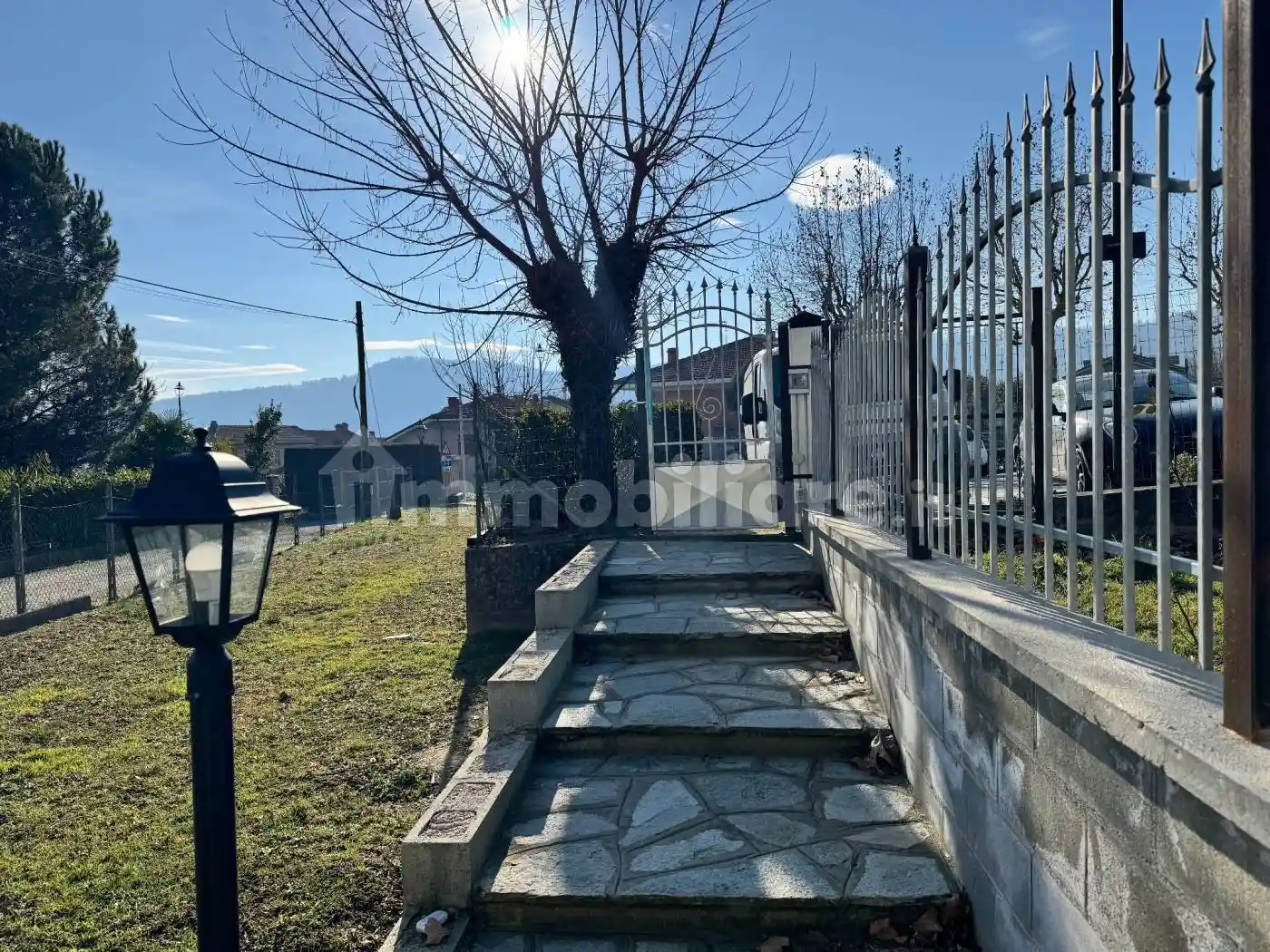 Villa in vendita a Roletto