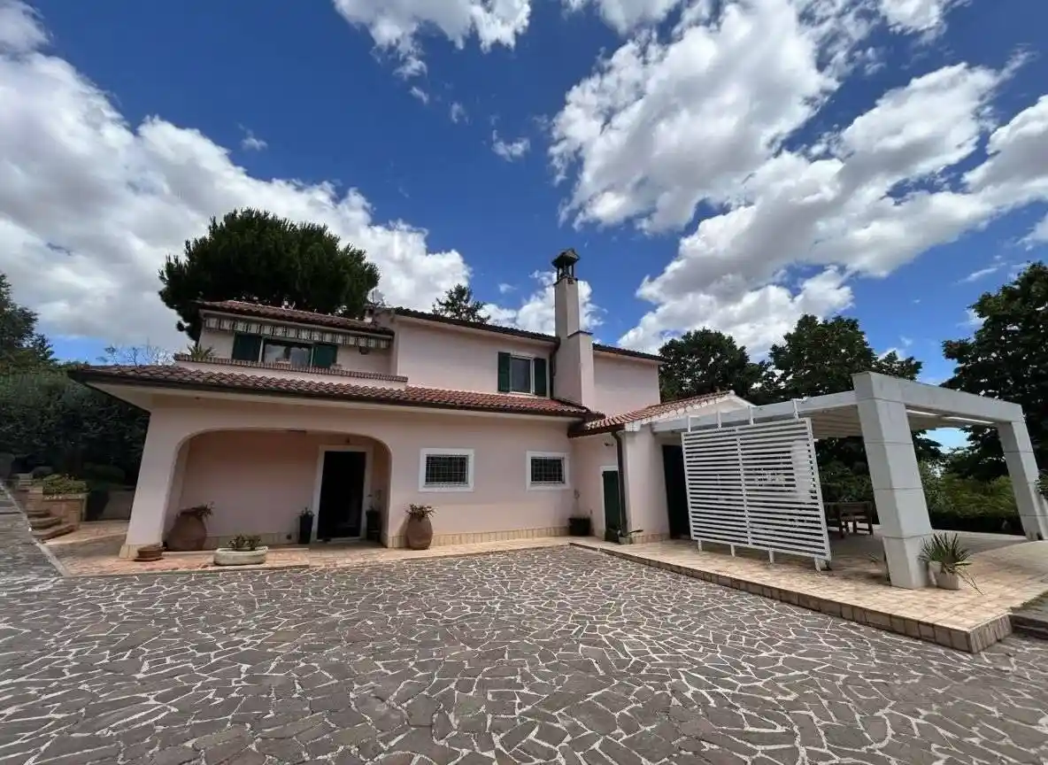 Villa in vendita a Recanati