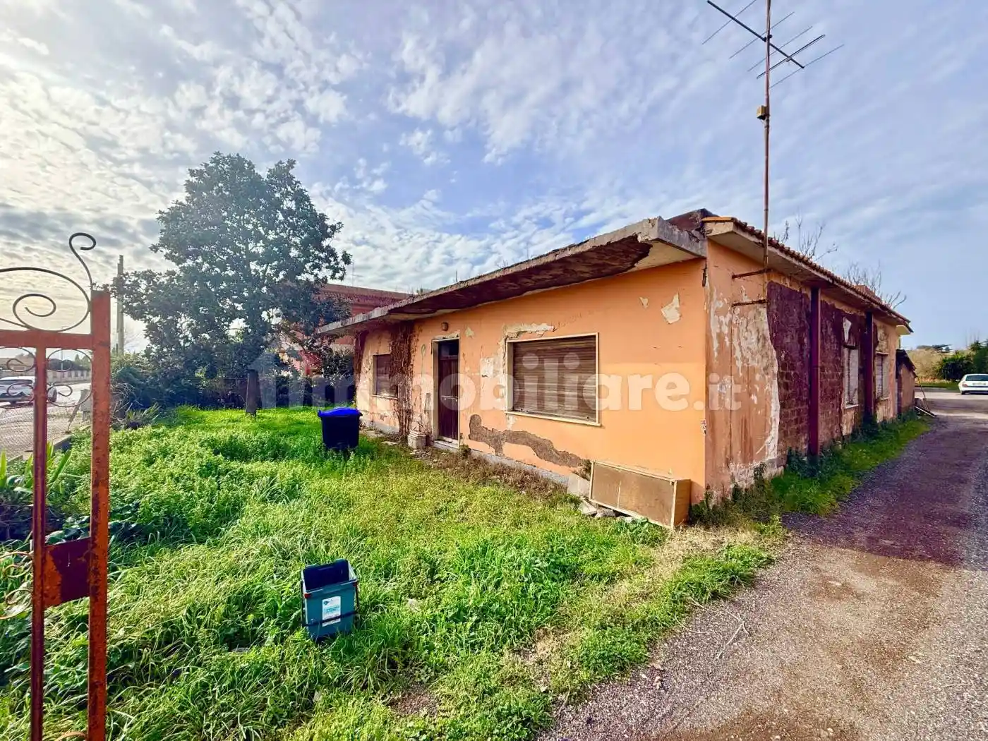 Casa indipendente in vendita a Nettuno