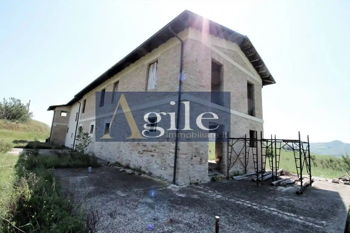 Rustico - Casale in vendita a Ascoli Piceno