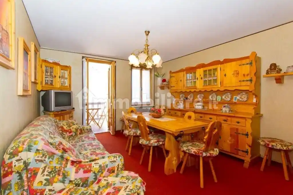 Appartamento in vendita a Crissolo