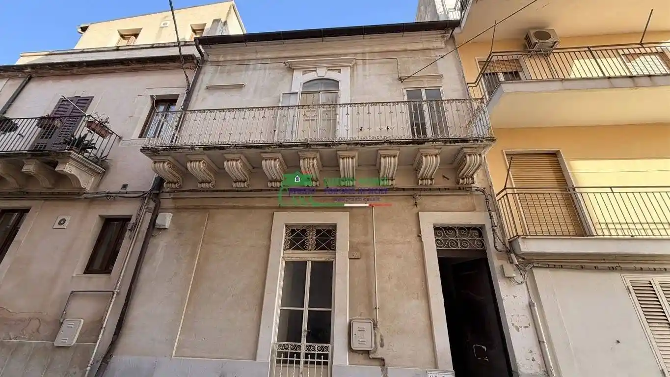Casa indipendente in vendita a Ragusa