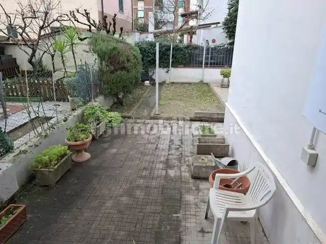 Appartamento in vendita a Livorno