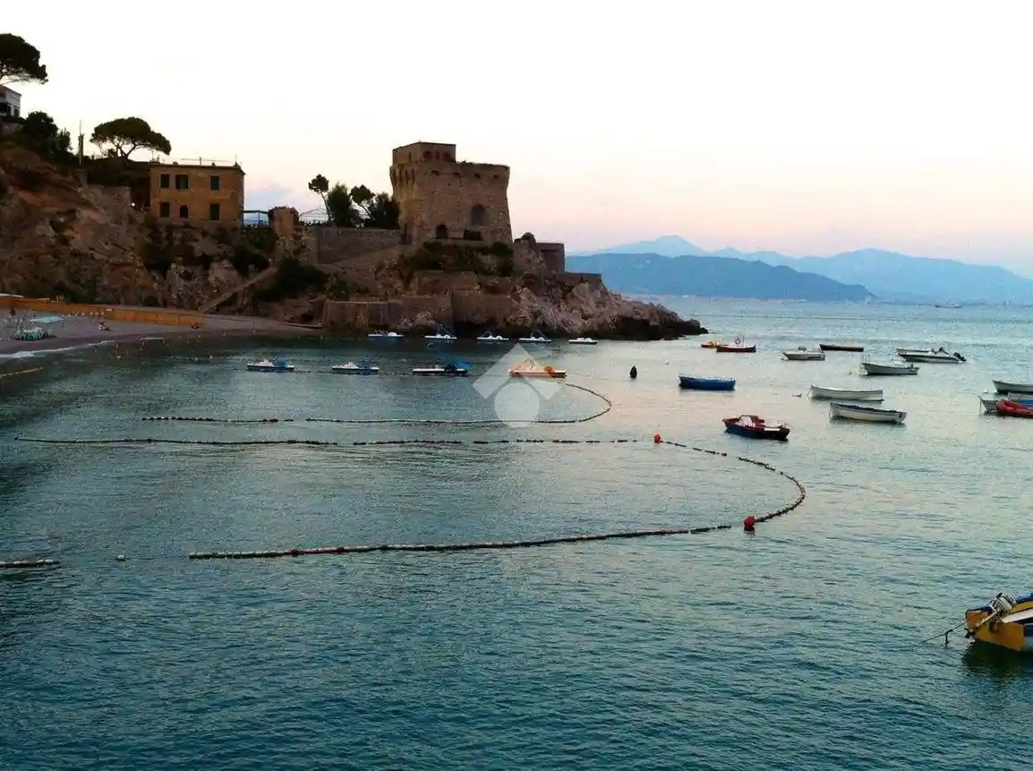 Appartamento in vendita a Maiori