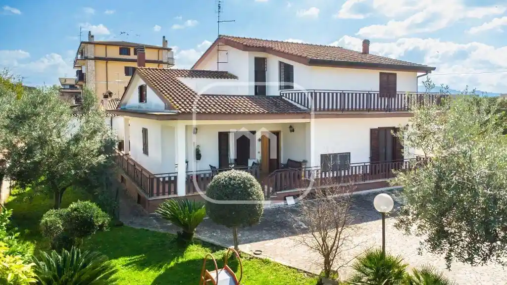 Villa in vendita a Roma