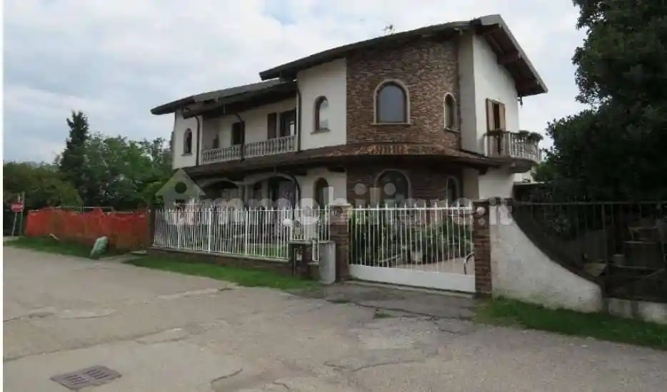 Villa in vendita a Cuggiono