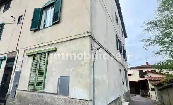 Appartamento in vendita a Cavriglia