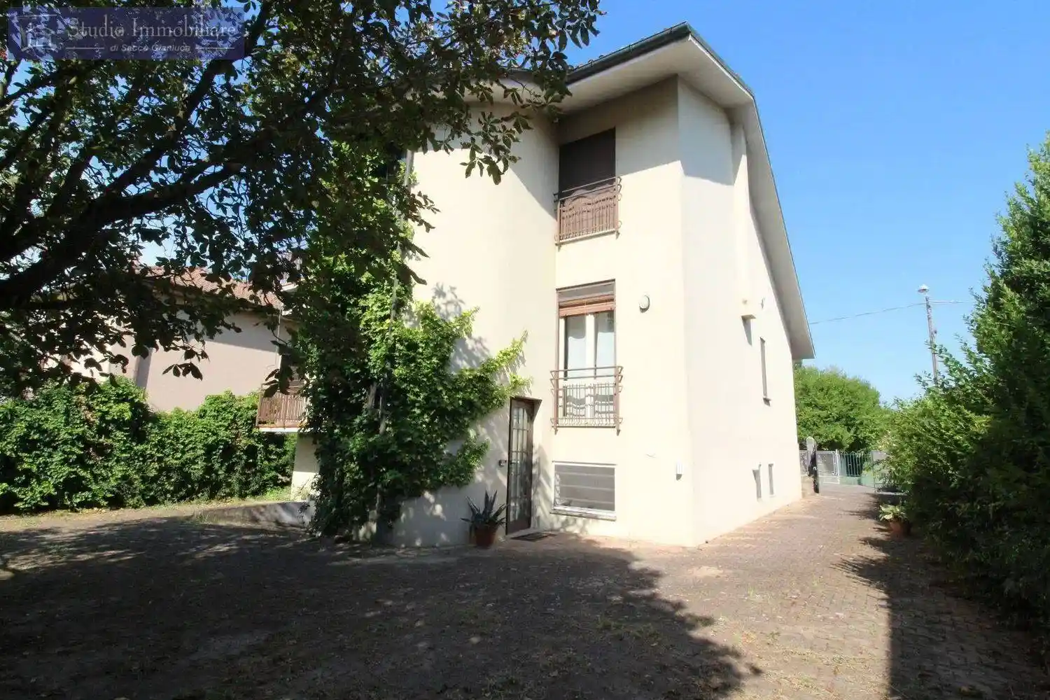 Villa in vendita a Lungavilla