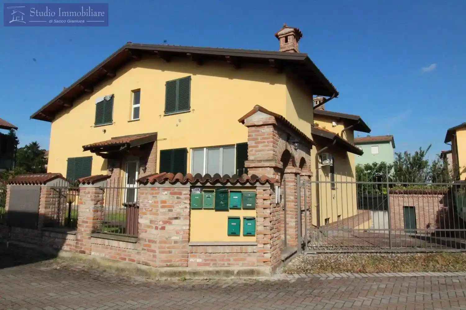 Appartamento in vendita a Bressana Bottarone