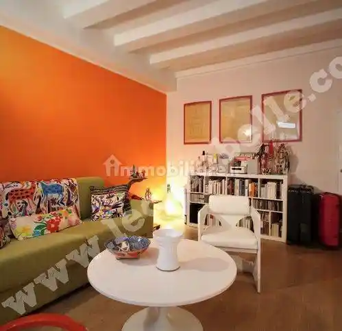 Appartamento in vendita a Grotte di Castro