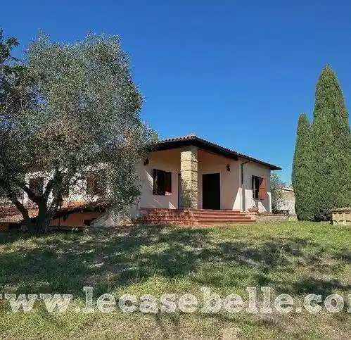 Villa in vendita a Graffignano
