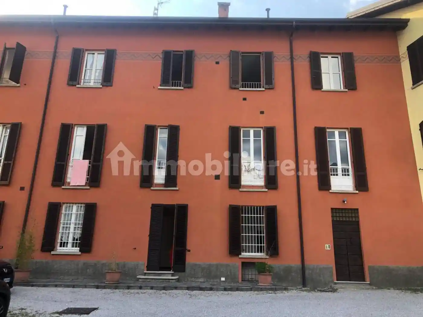 Appartamento in affitto a Pescate