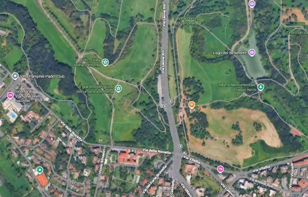 Palazzo - Edificio in vendita a Roma