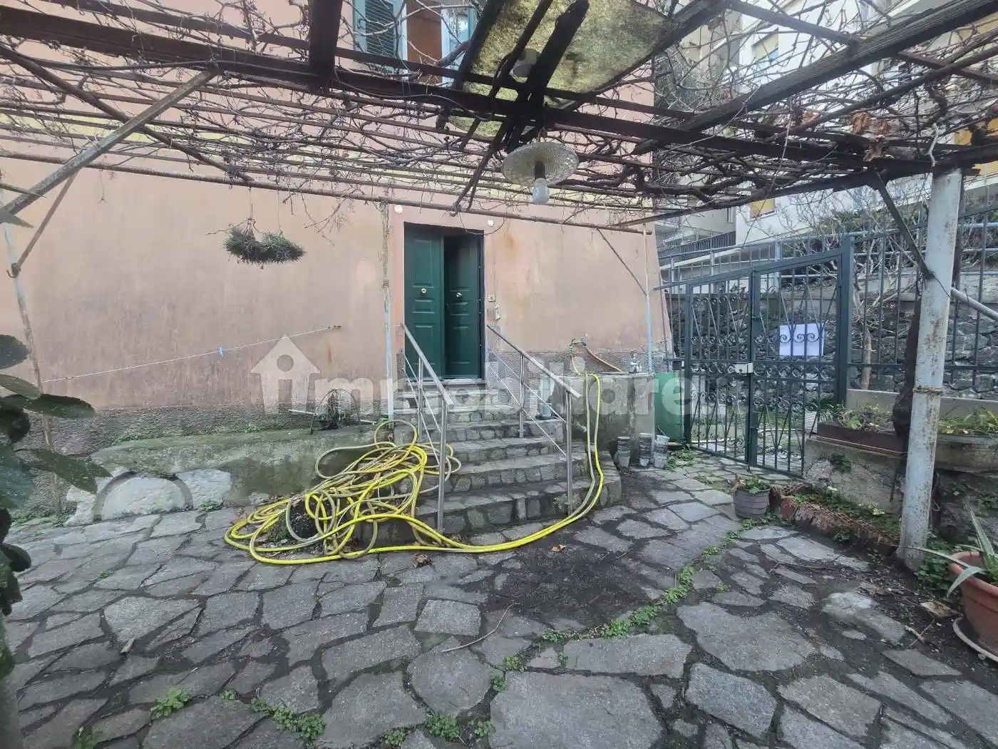 Appartamento in vendita a Genova