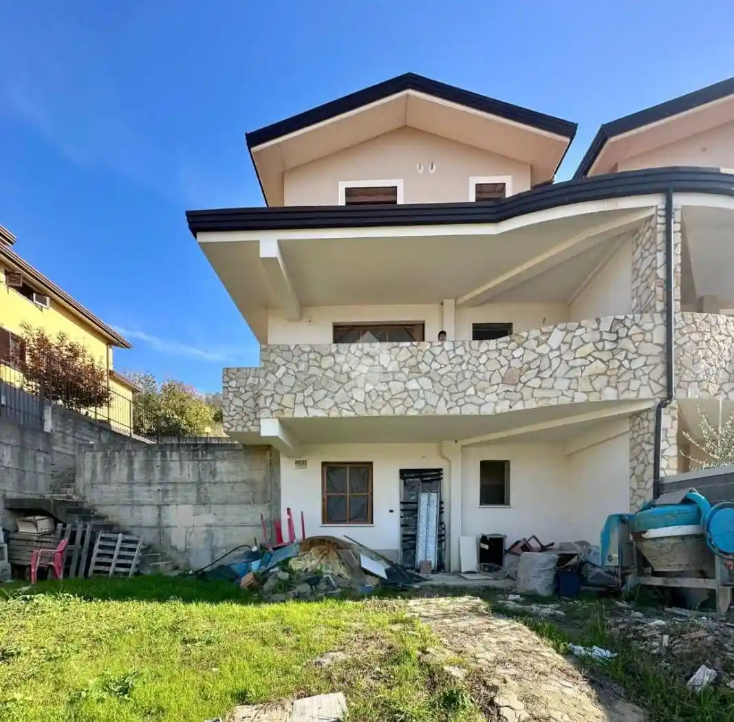 Villa in vendita a San Pietro in Guarano