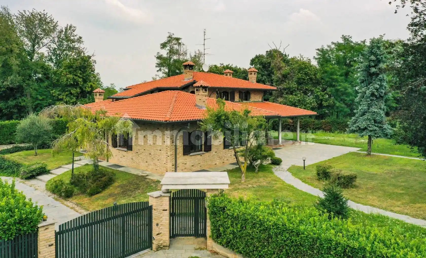 Villa in vendita a Brenna