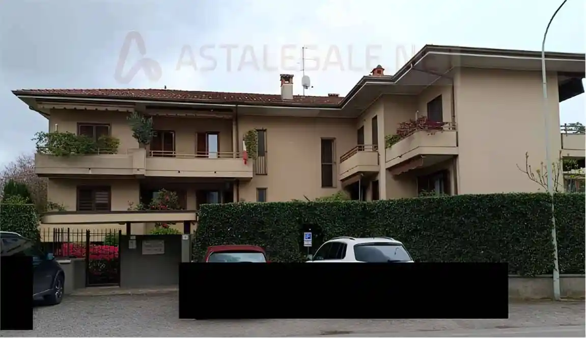 Appartamento in vendita a Carate Brianza