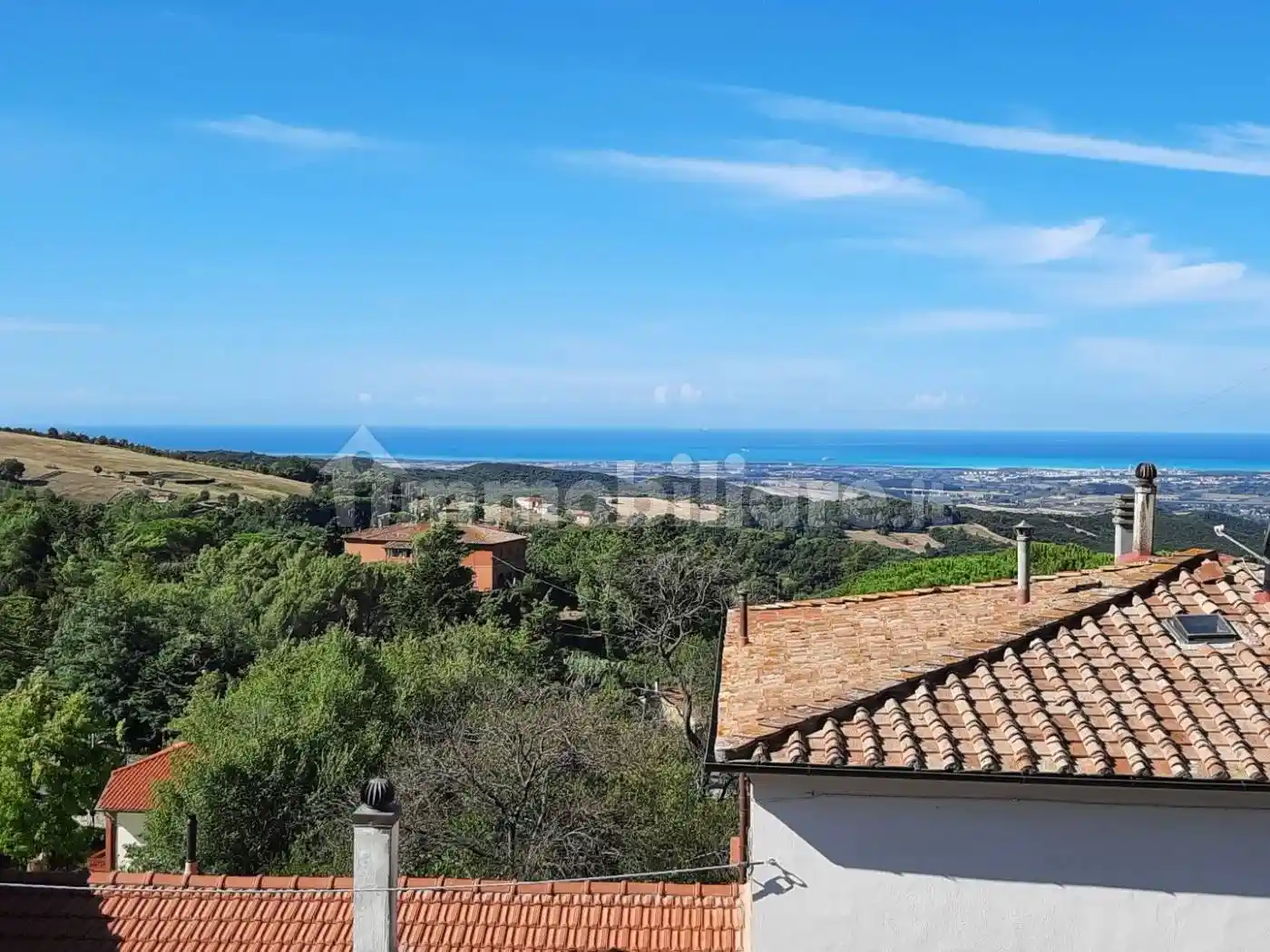 Appartamento in vendita a Castellina Marittima