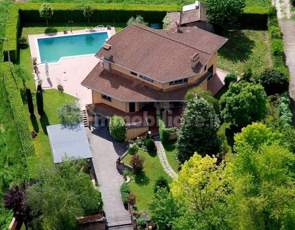 Villa in vendita a Piedimonte San Germano