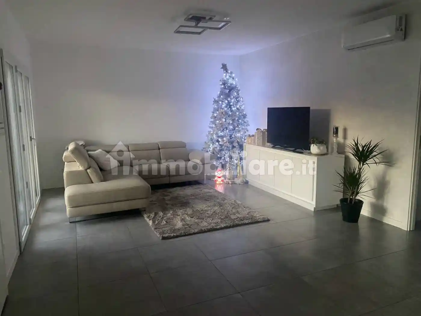 Villa in vendita a Vivaro