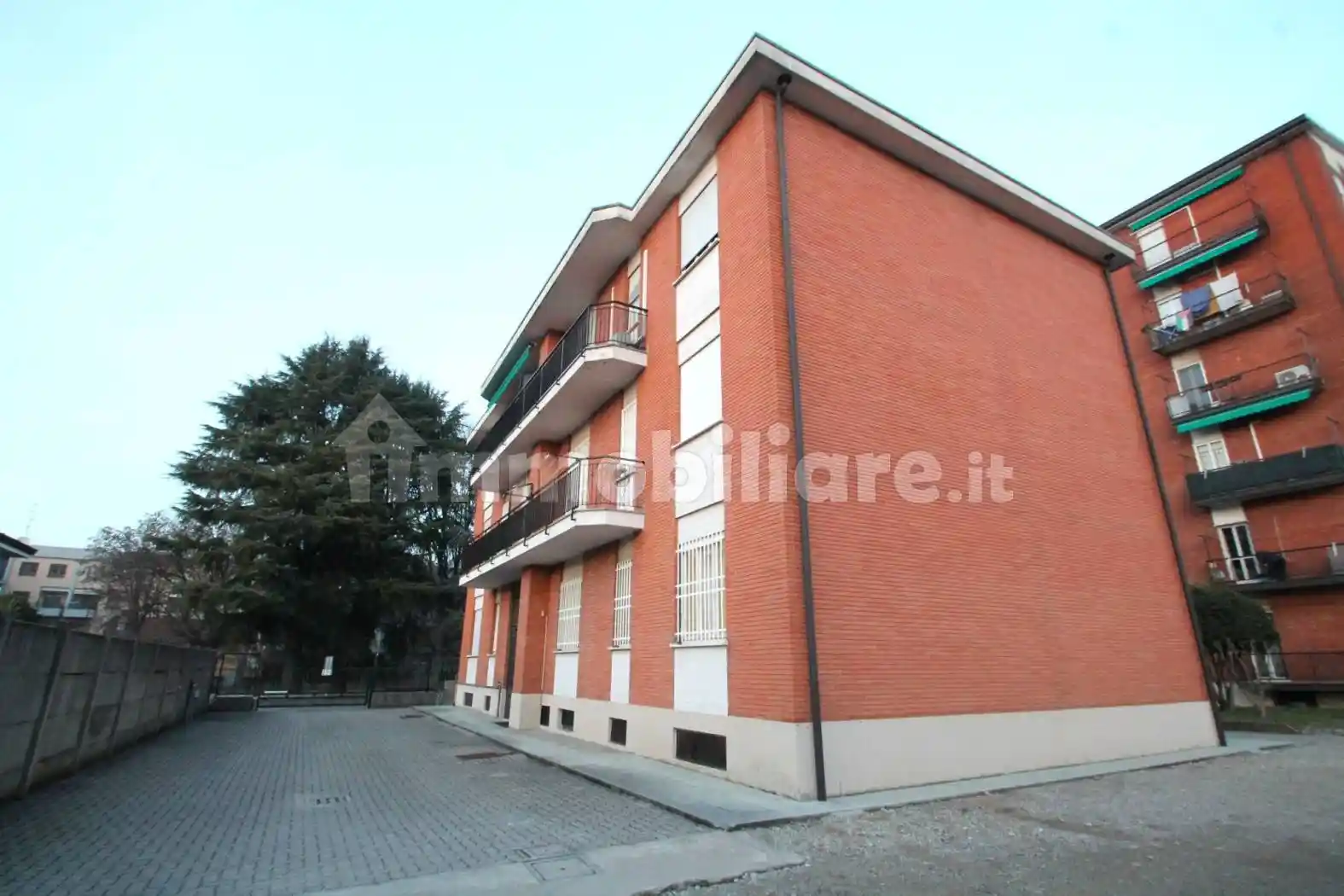 Appartamento in vendita a Caponago