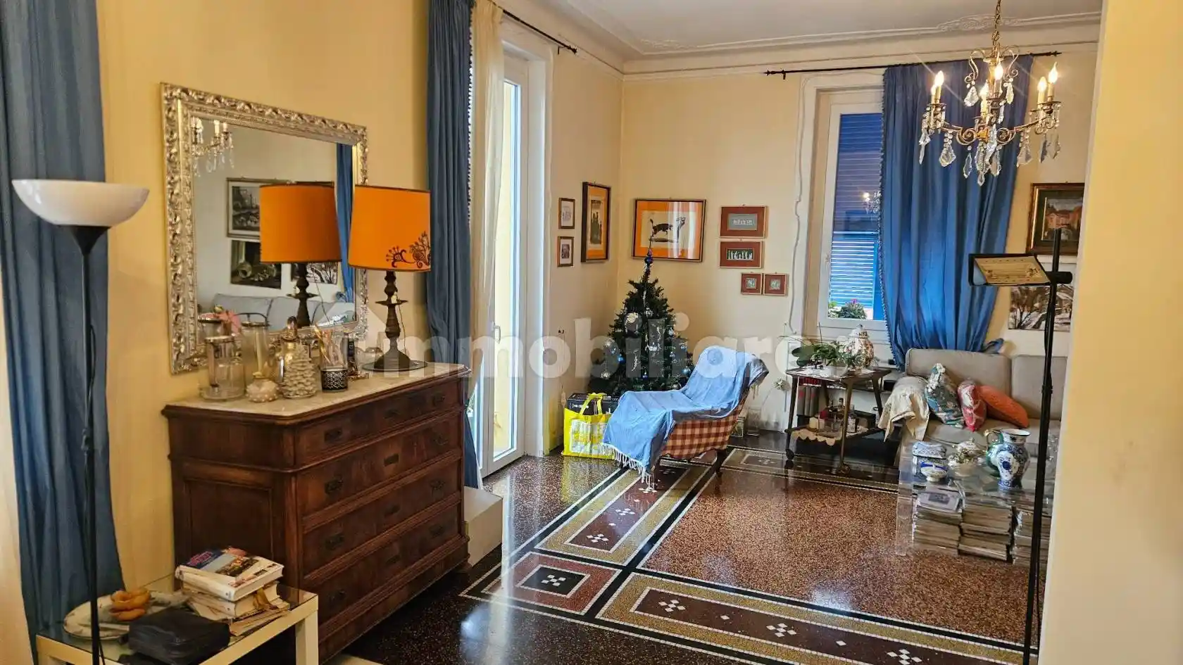 Appartamento in vendita a Genova