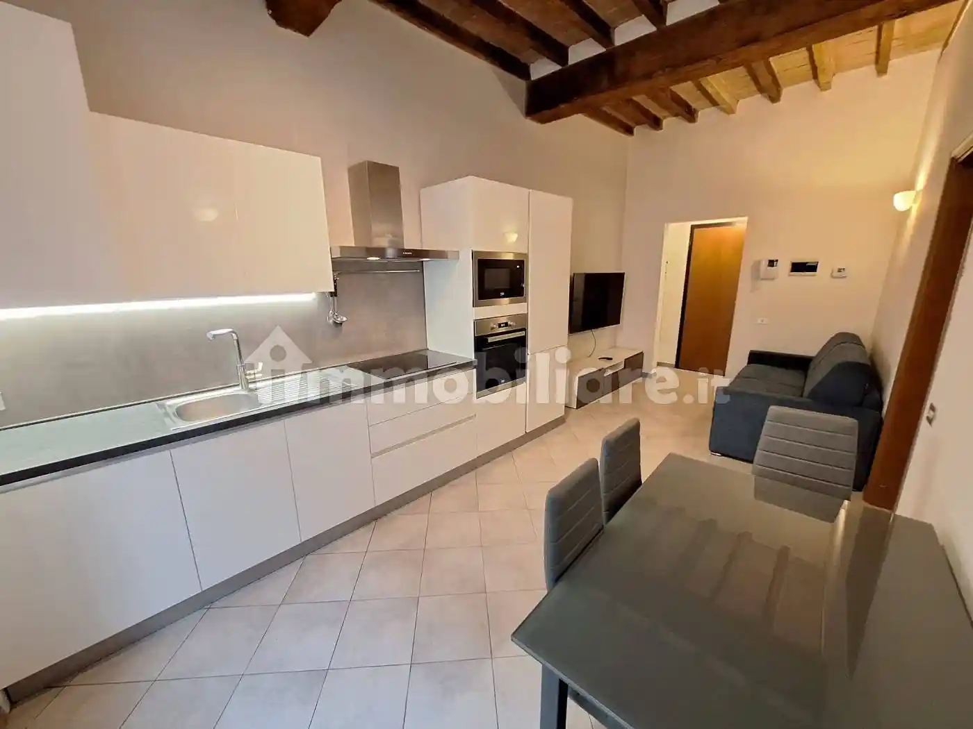 Appartamento in affitto a Modena