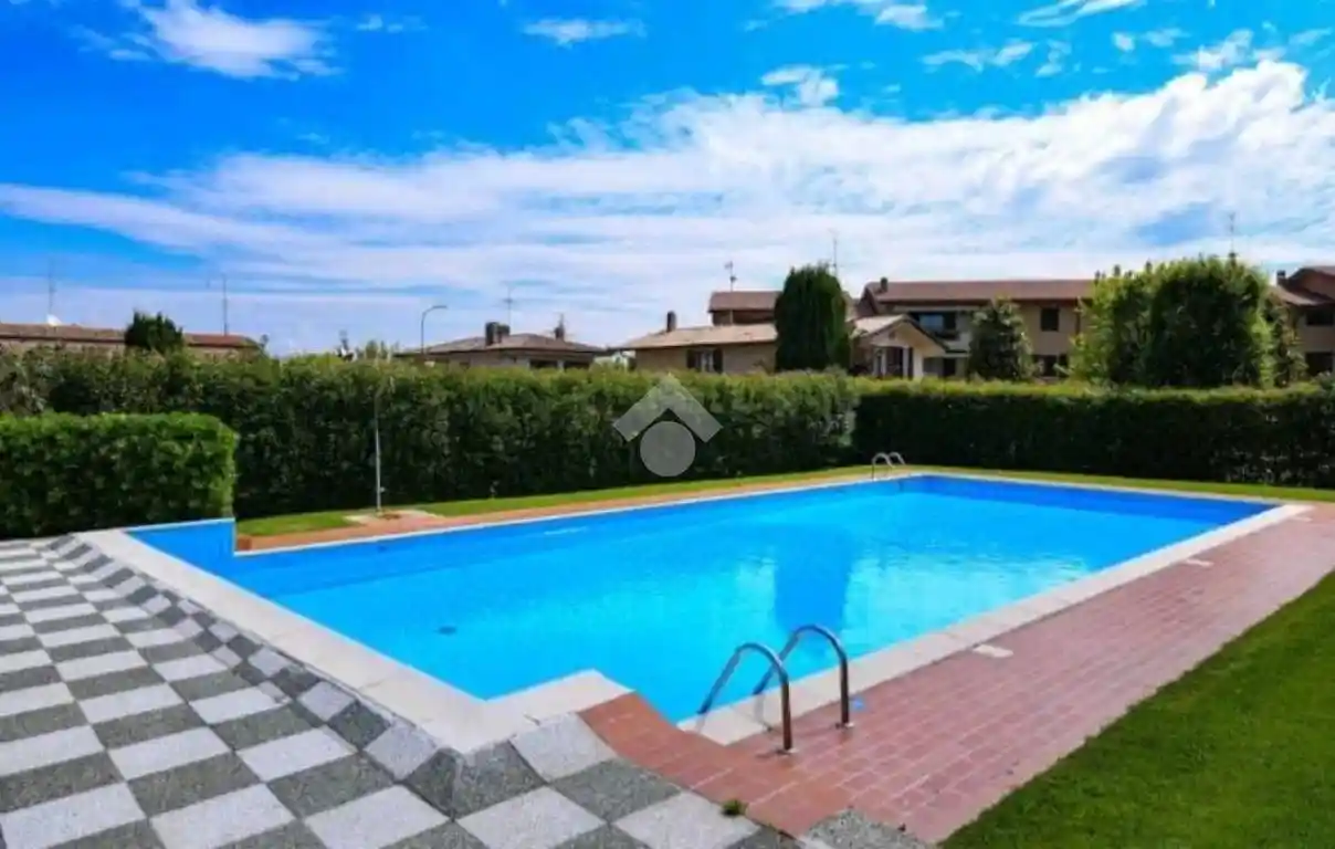 Appartamento in vendita a Desenzano del Garda