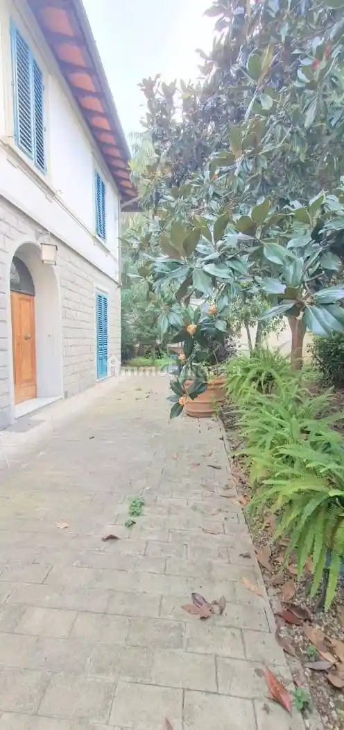 Villa in vendita a Firenze