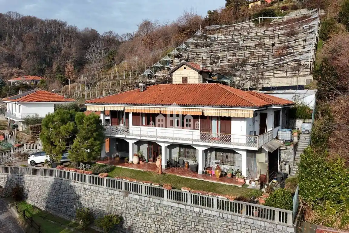 Villa in vendita a Castellamonte