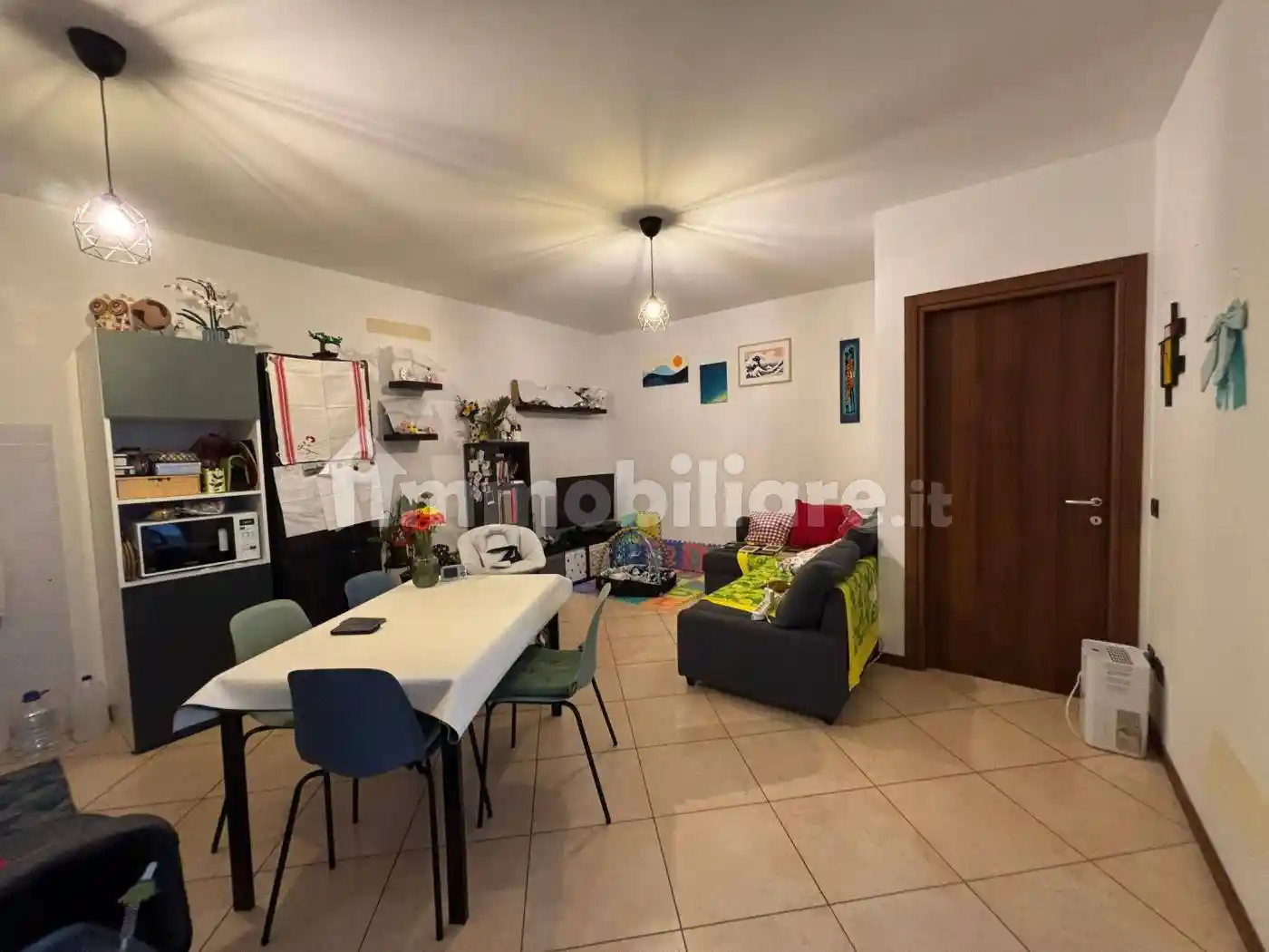 Appartamento in affitto a Cura Carpignano