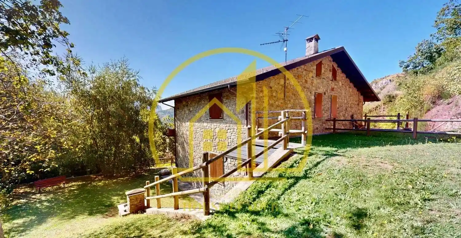 Villa in vendita a Careggine