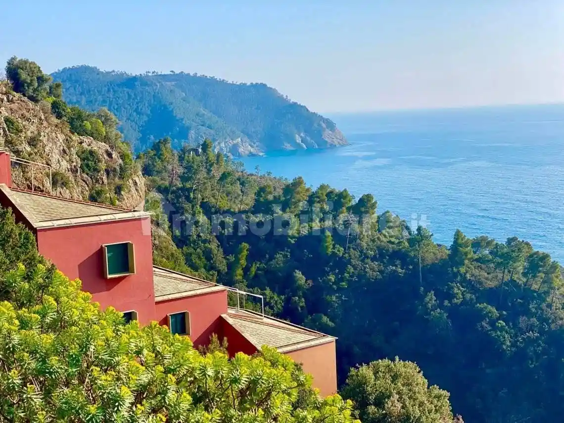 Appartamento in vendita a Framura