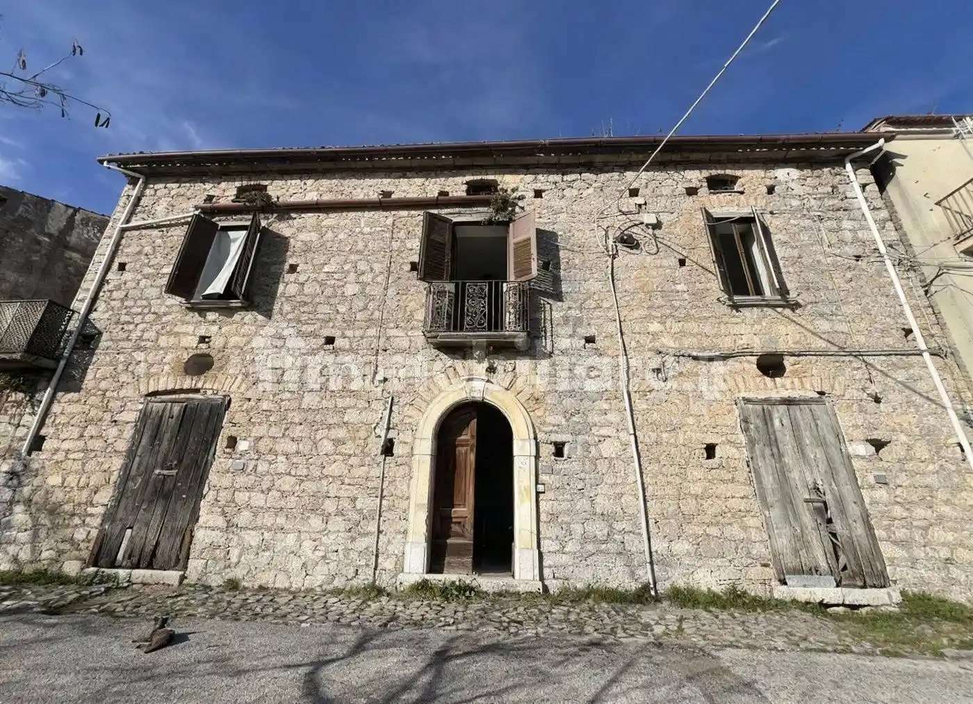 Palazzo - Edificio in vendita a Roccagloriosa