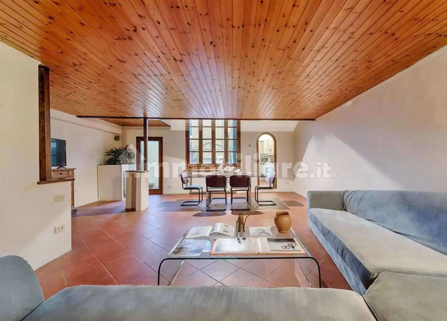 Casa indipendente in affitto a Firenze