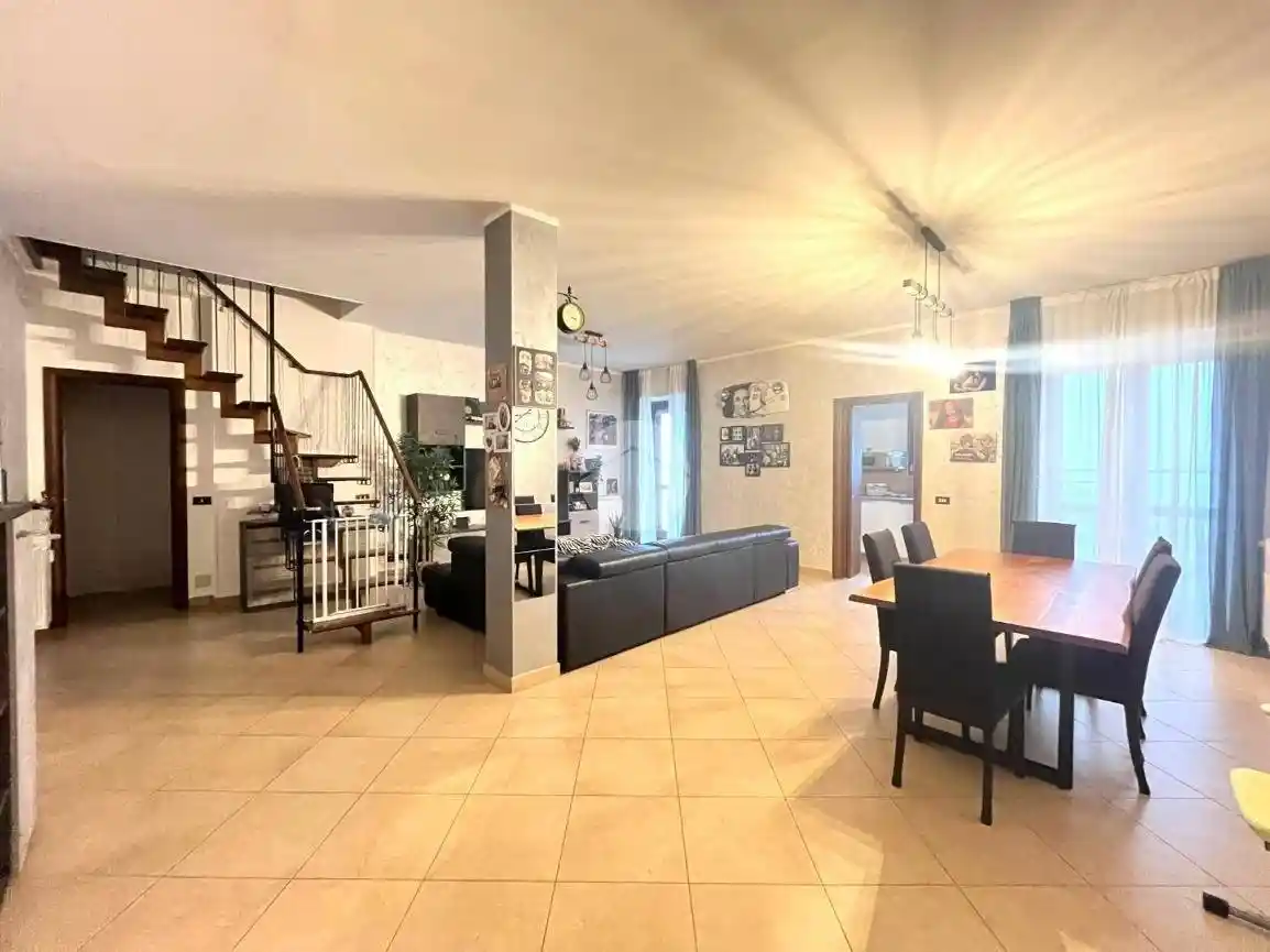 Appartamento in vendita a Gassino Torinese