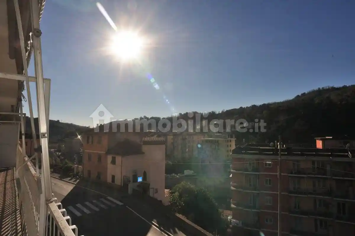 Appartamento in vendita a Genova