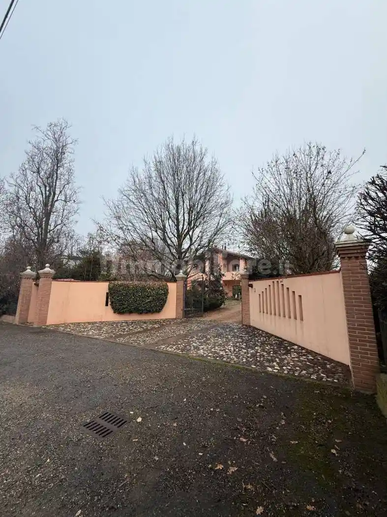 Villa in vendita a San Giovanni in Persiceto