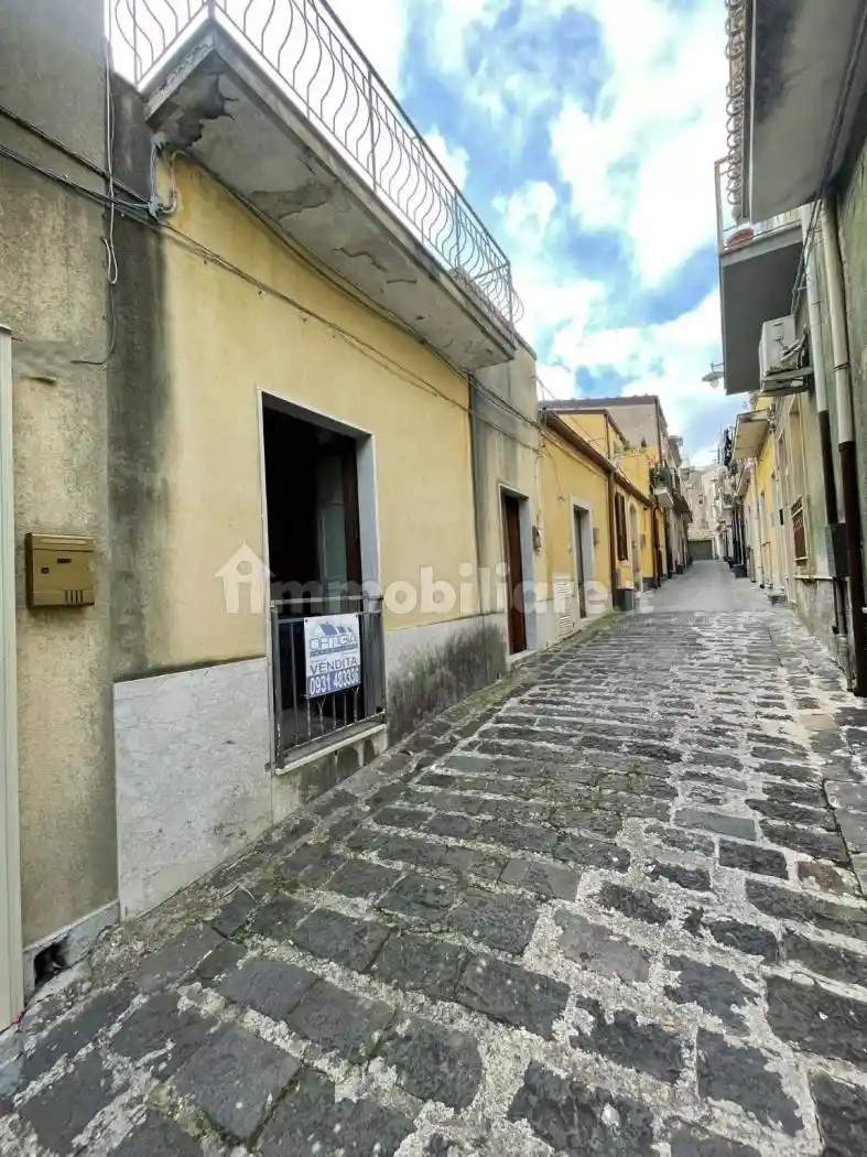 Casa indipendente in vendita a Palazzolo Acreide