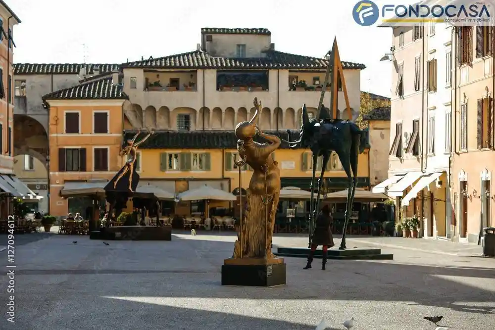 Villa in vendita a Pietrasanta