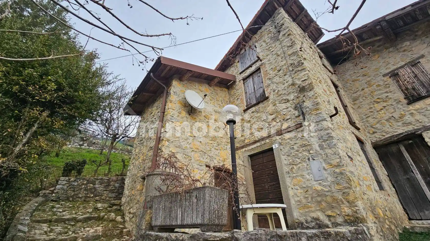 Rustico - Casale in vendita a Ubiale Clanezzo