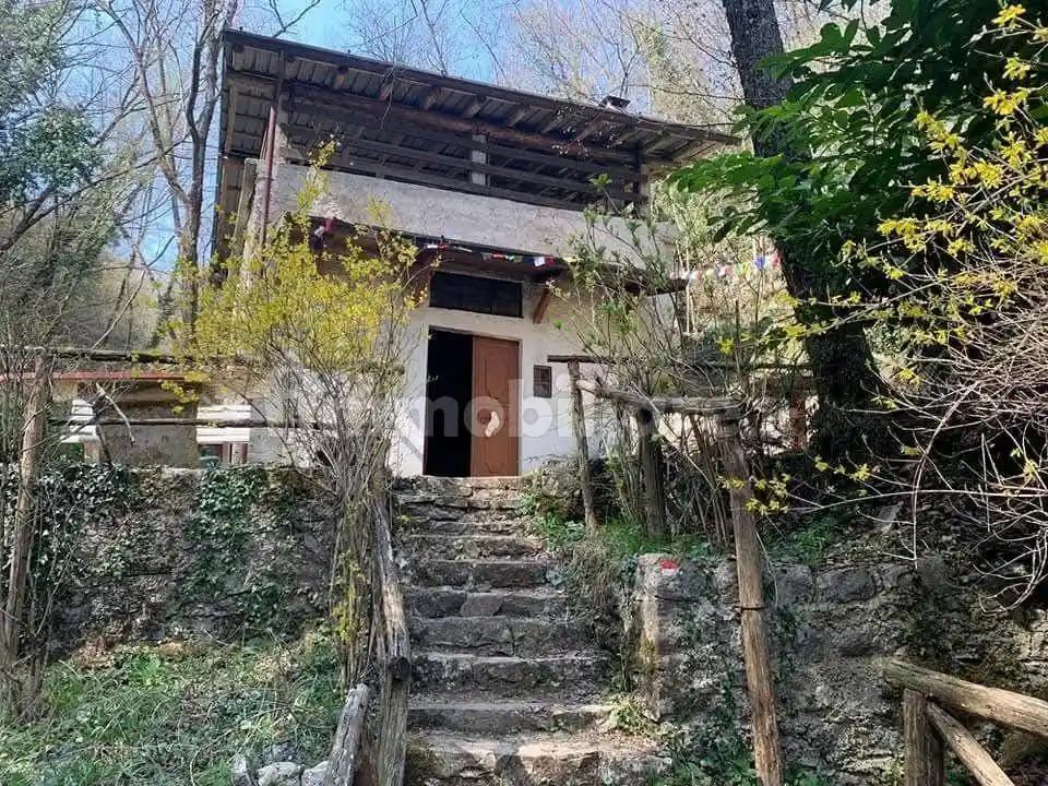 Rustico - Casale in vendita a Nave