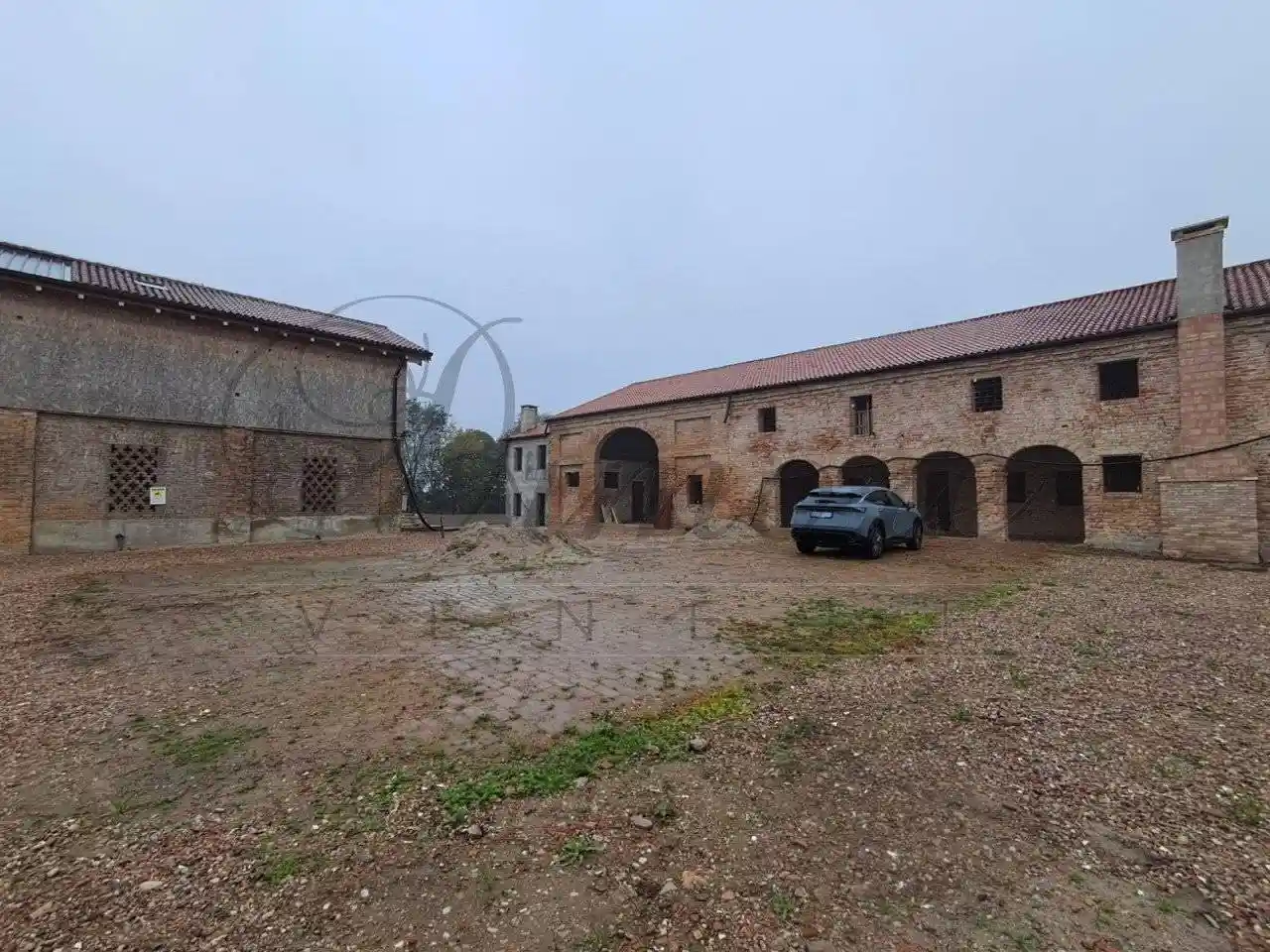 Rustico - Casale in vendita a Candiana