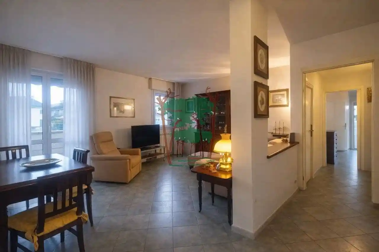 Appartamento in vendita a Viareggio