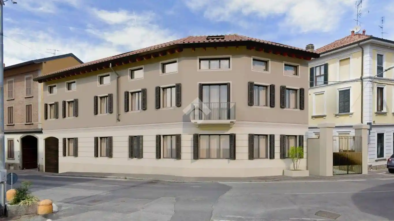 Appartamento in vendita a Lesmo