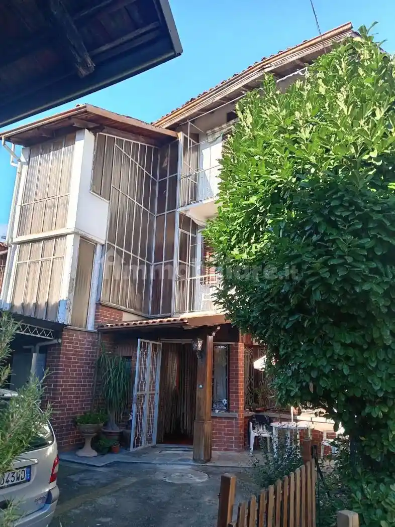 Casa indipendente in vendita a Nole