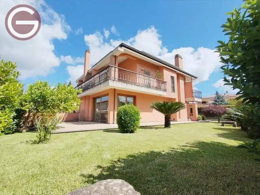 Villa in vendita a Taurianova